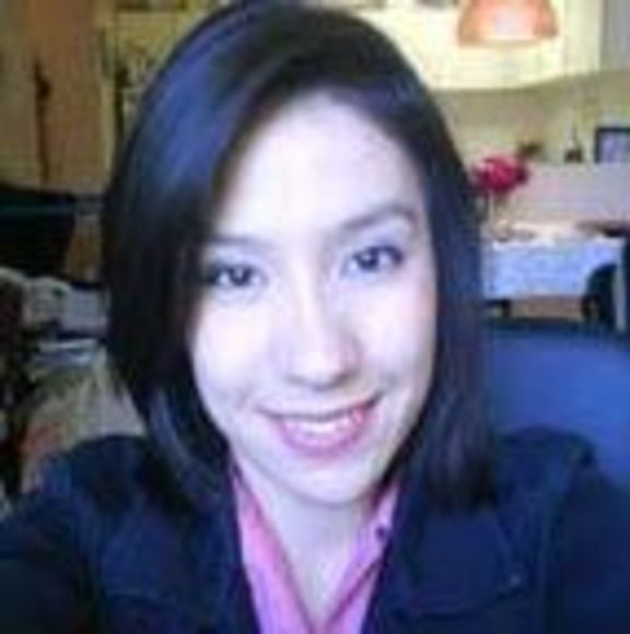 Meet your Posher, Claudia - Picture 1 of 1